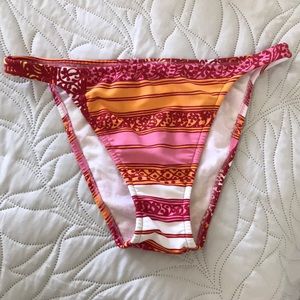 Cute Salinas bikini  size L fits M elephant print